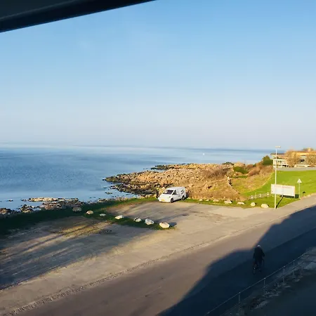 Lägenhet Badepensionat Sandloppen -